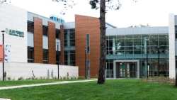 &Eta;&mu;&epsilon;&rho;ί&delta;&alpha; &tau;&omicron;&upsilon; Perrotis College &gamma;&iota;&alpha; &tau;&alpha; &tau;&rho;ό&phi;&iota;&mu;&alpha; &sigma;&tau;&alpha; &Iota;&omega;ά&nu;&nu;&iota;&nu;&alpha;