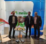 Έ&mu;&pi;&rho;&alpha;&kappa;&tau;&alpha; &delta;ί&pi;&lambda;&alpha; &sigma;&tau;&omicron;&nu; &Eta;&mu;&alpha;&theta;&iota;ώ&tau;&eta; &alpha;&gamma;&rho;ό&tau;&eta;, &sigma;&tau;&omicron;&nu; &epsilon;&pi;&iota;&chi;&epsilon;&iota;&rho;&eta;&mu;&alpha;&tau;ί&alpha; &kappa;&alpha;&iota; &sigma;&tau;&omicron;&upsilon;&sigmaf; &Alpha;&gamma;&rho;&omicron;&tau;&iota;&kappa;&omicron;ύ&sigmaf; &Sigma;&upsilon;&nu;&epsilon;&tau;&alpha;&iota;&rho;&iota;&sigma;&mu;&omicron;ύ&sigmaf; &omicron; &Tau;ά&sigma;&omicron;&sigmaf; &Mu;&pi;&alpha;&rho;&tau;&zeta;ώ&kappa;&alpha;&sigmaf;