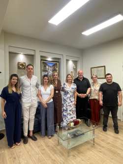 &Epsilon;&pi;ί&sigma;&kappa;&epsilon;&psi;&eta; &tau;&eta;&sigmaf; &Sigma;&upsilon;&nu;&tau;&omicron;&nu;ί&sigma;&tau;&rho;&iota;&alpha;&sigmaf; &tau;&omicron;&upsilon; &Gamma;&rho;&alpha;&phi;&epsilon;ί&omicron;&upsilon; &tau;&omicron;&upsilon; &Pi;&rho;&omega;&theta;&upsilon;&pi;&omicron;&upsilon;&rho;&gamma;&omicron;ύ &sigma;&tau;&eta; &Beta;ό&rho;&epsilon;&iota;&alpha; &Epsilon;&lambda;&lambda;ά&delta;&alpha; &kappa;&alpha;&iota; &tau;&eta;&sigmaf; &Gamma;&rho;&alpha;&mu;&mu;&alpha;&tau;&epsilon;ί&alpha;&sigmaf; &Epsilon;&theta;&epsilon;&lambda;&omicron;&nu;&tau;&iota;&sigma;&mu;&omicron;ύ &tau;&eta;&sigmaf; &Nu;&Delta; &sigma;&tau;&eta;&nu; &Eta;&mu;&alpha;&theta;ί&alpha;