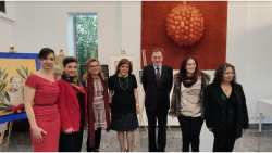 &Omicron;&iota; &epsilon;&gamma;&gamma;&rho;&alpha;&phi;έ&sigmaf; &gamma;&iota;&alpha; &tau;&omicron;&nu; &Delta;&rho;ό&mu;&omicron; &Epsilon;&kappa;&epsilon;&chi;&epsilon;&iota;&rho;ί&alpha;&sigmaf; 2023 ά&nu;&omicron;&iota;&xi;&alpha;&nu; - &Delta;&omega;&rho;&epsilon;ά έ&rho;&gamma;&omega;&nu; &tau;έ&chi;&nu;&eta;&sigmaf; &sigma;&tau;&eta;&nu; &Pi;&rho;&epsilon;&sigma;&beta;&epsilon;ί&alpha; &tau;&eta;&sigmaf; &Tau;&sigma;έ&chi;&iota;&kappa;&eta;&sigmaf; &Delta;&eta;&mu;&omicron;&kappa;&rho;&alpha;&tau;ί&alpha;&sigmaf;