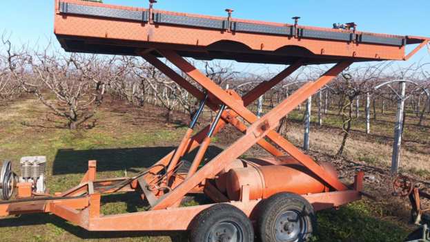 &Pi;&omega;&lambda;&epsilon;ί&tau;&alpha;&iota; &alpha;&epsilon;&rho;ό&sigma;&kappa;&alpha;&lambda;&alpha; &sigma;&epsilon; &kappa;&alpha;&lambda;ή &kappa;&alpha;&tau;ά&sigma;&tau;&alpha;&sigma;&eta;