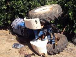 &Tau;&rho;&alpha;&gamma;&omega;&delta;ί&alpha;: &Nu;&epsilon;&kappa;&rho;ό&sigmaf; 60&chi;&rho;&omicron;&nu;&omicron;&sigmaf;, &kappa;&alpha;&tau;&alpha;&pi;&lambda;&alpha;&kappa;ώ&theta;&eta;&kappa;&epsilon; &alpha;&pi;ό &tau;&omicron; &tau;&rho;&alpha;&kappa;&tau;έ&rho; &tau;&omicron;&upsilon;