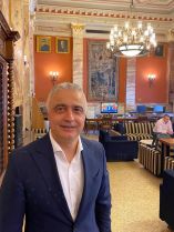 &Lambda;. &Tau;&sigma;&alpha;&beta;&delta;&alpha;&rho;ί&delta;&eta;&sigmaf;: &laquo;&Nu;&alpha; &delta;&omicron;&theta;&epsilon;ί &kappa;&alpha;&iota; &sigma;&tau;&omicron;&upsilon;&sigmaf; &Pi;&omicron;&lambda;&iota;&tau;&iota;&sigma;&tau;&iota;&kappa;&omicron;ύ&sigmaf; &Sigma;&upsilon;&lambda;&lambda;ό&gamma;&omicron;&upsilon;&sigmaf; &tau;&eta;&sigmaf; &chi;ώ&rho;&alpha;&sigmaf; &eta; &Alpha;&pi;&omicron;&zeta;&eta;&mu;ί&omega;&sigma;&eta; &Epsilon;&iota;&delta;&iota;&kappa;&omicron;ύ &Sigma;&kappa;&omicron;&pi;&omicron;ύ &tau;&omega;&nu; 800 &epsilon;&upsilon;&rho;ώ&raquo;