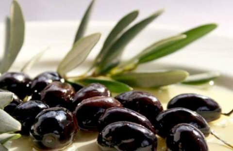 &Upsilon;&pi;&Alpha;&Alpha;&Tau;: &Sigma;&tau;&eta;&rho;ί&zeta;&omicron;&upsilon;&mu;&epsilon; &tau;&omicron; &epsilon;&theta;&nu;&iota;&kappa;ό &pi;&rho;&omicron;ϊό&nu; &tau;&eta;&sigmaf; &epsilon;&lambda;&iota;ά&sigmaf; &alpha;&pi;έ&nu;&alpha;&nu;&tau;&iota; &sigma;&tau;&eta;&nu; &kappa;&lambda;&iota;&mu;&alpha;&tau;&iota;&kappa;ή &kappa;&rho;ί&sigma;&eta;