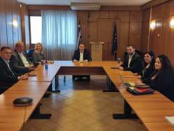 &Upsilon;&Pi;&Alpha;&Alpha;&Tau;: &Epsilon;&nu;&tau;ό&sigmaf; &mu;&eta;&nu;ό&sigmaf; &omicron;&iota; &delta;&iota;&alpha;&gamma;&omega;&nu;&iota;&sigma;&mu;&omicron;ί &gamma;&iota;&alpha; &tau;&alpha; &delta;&iota;&alpha;&chi;&epsilon;&iota;&rho;&iota;&sigma;&tau;&iota;&kappa;ά &sigma;&chi;έ&delta;&iota;&alpha; &beta;ό&sigma;&kappa;&eta;&sigma;&eta;&sigmaf; &gamma;&iota;&alpha; 5 &Pi;&epsilon;&rho;&iota;&phi;έ&rho;&epsilon;&iota;&epsilon;&sigmaf;