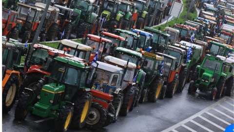 &laquo;&Mu;&pi;&lambda;ό&kappa;&omicron;&raquo; &alpha;&gamma;&rho;&omicron;&tau;ώ&nu; &Pi;&alpha;&sigma;&chi;&alpha;&lambda;&iota;ά&tau;&iota;&kappa;&alpha; &sigma;&tau;&omicron;&nu; &Epsilon;-65 &mu;&epsilon; &tau;&alpha; &tau;&rho;&alpha;&kappa;&tau;έ&rho; &tau;&omicron;&upsilon;&sigmaf; | &Alpha;&gamma;&rho;&omicron;&tau;&iota;&kappa;ά &nu;έ&alpha; IMATHIOTIKIGI.GR