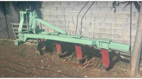 &Pi;&omega;&lambda;&epsilon;ί&tau;&alpha;&iota; ά&rho;&omicron;&tau;&rho;&omicron;