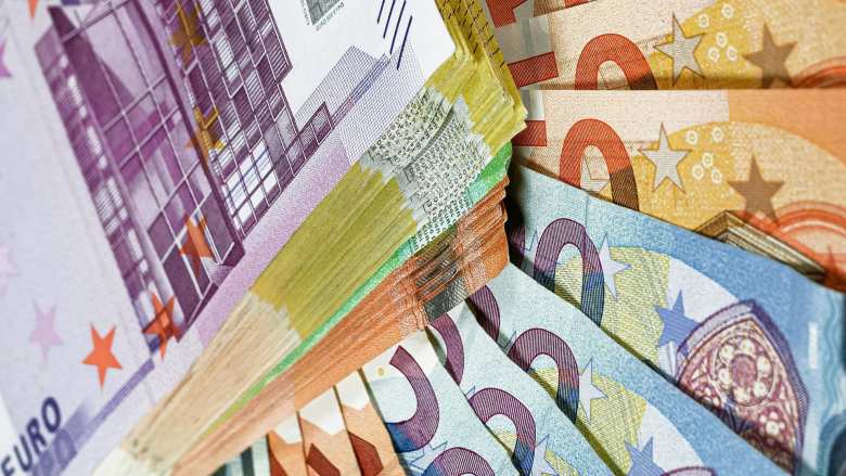 &Epsilon;&Lambda;&Gamma;&Alpha;: &Alpha;&pi;&omicron;&zeta;&eta;&mu;&iota;ώ&sigma;&epsilon;&iota;&sigmaf; 18.3 &epsilon;&kappa;. &epsilon;&upsilon;&rho;ώ &sigma;&epsilon; 8.480 &delta;&iota;&kappa;&alpha;&iota;&omicron;ύ&chi;&omicron;&upsilon;&sigmaf;