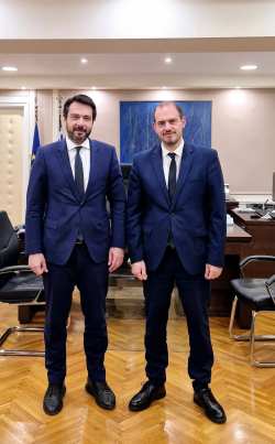 &Mu;&pi;&alpha;&rho;&tau;&zeta;ώ&kappa;&alpha;&sigmaf;: &Mu;&epsilon;ί&omega;&sigma;&eta; &kappa;&alpha;&tau;ά 50% &sigma;&tau;&omicron; &tau;&epsilon;&kappa;&mu;&alpha;&rho;&tau;ό &epsilon;&iota;&sigma;ό&delta;&eta;&mu;&alpha; &phi;&omicron;&rho;&omicron;&lambda;ό&gamma;&eta;&sigma;&eta;&sigmaf; &tau;&omega;&nu; &sigma;&chi;&omicron;&lambda;&iota;&kappa;ώ&nu; &kappa;&upsilon;&lambda;&iota;&kappa;&epsilon;ί&omega;&nu;