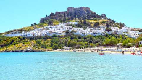 &Alpha;&upsilon;&xi;ά&nu;&epsilon;&tau;&alpha;&iota; &kappa;&alpha;&tau;ά 33.000 &omicron; &alpha;&rho;&iota;&theta;&mu;ό&sigmaf; &tau;&omega;&nu; &delta;&iota;&kappa;&alpha;&iota;&omicron;ύ&chi;&omega;&nu; &tau;&omicron;&upsilon; &pi;&rho;&omicron;&gamma;&rho;ά&mu;&mu;&alpha;&tau;&omicron;&sigmaf; &Kappa;&omicron;&iota;&nu;&omega;&nu;&iota;&kappa;&omicron;ύ &Tau;&omicron;&upsilon;&rho;&iota;&sigma;&mu;&omicron;ύ &gamma;&iota;&alpha; &tau;&eta;&nu; &pi;&epsilon;&rho;ί&omicron;&delta;&omicron; 2026-2027