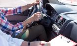 Έ&rho;&chi;&epsilon;&tau;&alpha;&iota; &tau;&omicron; &psi;&eta;&phi;&iota;&alpha;&kappa;ό &delta;ί&pi;&lambda;&omega;&mu;&alpha; &omicron;&delta;ή&gamma;&eta;&sigma;&eta;&sigmaf;