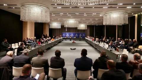 &Tau;&rho;&iota;&alpha;&nu;&tau;ό&pi;&omicron;&upsilon;&lambda;&omicron;&sigmaf;: Έ&omega;&sigmaf; &kappa;&alpha;&iota; 500.000 &euro; &alpha;&nu;ά &alpha;&gamma;&rho;ό&tau;&eta; &tau;&omicron; &tau;&epsilon;&lambda;&iota;&kappa;ό &pi;&omicron;&sigma;ό &tau;&eta;&sigmaf; &Kappa;&rho;&alpha;&tau;&iota;&kappa;ή&sigmaf; &Alpha;&rho;&omega;&gamma;ή&sigmaf;