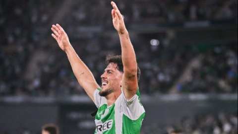 &Tau;&alpha; &kappa;&alpha;&tau;ά&phi;&epsilon;&rho;&epsilon; &eta; &Mu;&pi;έ&tau;&iota;&sigmaf; &kappa;&alpha;&iota; &mu;&pi;ή&kappa;&epsilon; &sigma;&tau;&eta; League Phase &tau;&omicron;&upsilon; Champions League