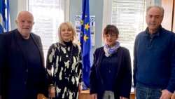 &Phi;&rho;ό&sigma;&omega; &Kappa;&alpha;&rho;&alpha;&sigma;&alpha;&rho;&lambda;ί&delta;&omicron;&upsilon;: &Tau;&omicron; &nu;&epsilon;&rho;ό &epsilon;ί&nu;&alpha;&iota; &delta;&eta;&mu;ό&sigma;&iota;&omicron; &alpha;&gamma;&alpha;&theta;ό &kappa;&alpha;&iota; &delta;&epsilon;&nu; &pi;&omega;&lambda;&epsilon;ί&tau;&alpha;&iota;