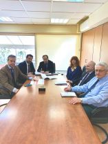 &Mu;&epsilon; &pi;&rho;&omega;&tau;&omicron;&beta;&omicron;&upsilon;&lambda;ί&alpha; &Tau;. &Mu;&pi;&alpha;&rho;&tau;&zeta;ώ&kappa;&alpha; &kappa;&alpha;&iota; &Sigma;&tau;. &Delta;&rho;&iota;&sigma;&tau;ά &kappa;&alpha;&iota;&nu;&omicron;ύ&rho;&iota;&omicron;&sigmaf; &sigma;&chi;&omicron;&lambda;&iota;&kappa;ό&sigmaf; &epsilon;&xi;&omicron;&pi;&lambda;&iota;&sigma;&mu;ό&sigmaf; &sigma;&epsilon; &pi;&omicron;&lambda;&lambda;ά &sigma;&chi;&omicron;&lambda;&epsilon;ί&alpha; &tau;&eta;&sigmaf; &Eta;&mu;&alpha;&theta;ί&alpha;&sigmaf;