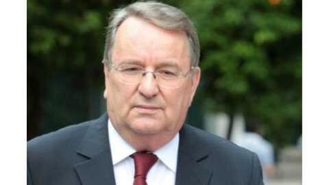 &Gamma;. &Kappa;&alpha;&rho;&alpha;&sigma;&mu;ά&nu;&eta;&sigmaf; : &laquo;&Nu;&alpha; &sigma;&tau;&alpha;&mu;&alpha;&tau;ή&sigma;&epsilon;&iota; &epsilon;&pi;&iota;&tau;έ&lambda;&omicron;&upsilon;&sigmaf; &eta; &pi;&omicron;&lambda;ύ&chi;&rho;&omicron;&nu;&eta; &omicron;&mu;&eta;&rho;ί&alpha; &tau;&omega;&nu; &delta;&alpha;&nu;&epsilon;&iota;&omicron;&lambda;&eta;&pi;&tau;ώ&nu; &mu;&epsilon; &delta;ά&nu;&epsilon;&iota;&alpha; &mu;&epsilon; &rho;ή&tau;&rho;&alpha; &epsilon;&lambda;&beta;&epsilon;&tau;&iota;&kappa;&omicron;ύ &phi;&rho;ά&gamma;&kappa;&omicron;&upsilon;&raquo;