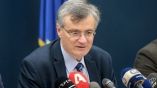 &Sigma;&omega;&tau;ή&rho;&eta;&sigmaf; &Tau;&sigma;&iota;ό&delta;&rho;&alpha;&sigmaf;: &Epsilon;&xi;&alpha;&iota;&rho;&epsilon;&tau;&iota;&kappa;ά &alpha;&sigma;&phi;&alpha;&lambda;ή &kappa;&alpha;&iota; &alpha;&pi;&omicron;&delta;&omicron;&tau;&iota;&kappa;ά &tau;&alpha; &epsilon;&mu;&beta;ό&lambda;&iota;&alpha; &kappa;&alpha;&tau;ά &tau;&eta;&sigmaf; covid-19