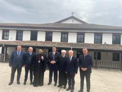 &Omicron; &Gamma;&iota;ά&nu;&nu;&eta;&sigmaf; &Alpha;&nu;&delta;&rho;&iota;&alpha;&nu;ό&sigmaf; &sigma;&tau;&eta;&nu; &Kappa;&omicron;&mu;&omicron;&tau;&eta;&nu;ή &sigma;&tau;&omicron; &pi;&lambda;&alpha;ί&sigma;&iota;&omicron; &kappa;&upsilon;&beta;&epsilon;&rho;&nu;&eta;&tau;&iota;&kappa;&omicron;ύ &kappa;&lambda;&iota;&mu;&alpha;&kappa;ί&omicron;&upsilon; &gamma;&iota;&alpha; &tau;&alpha; &zeta;&eta;&tau;ή&mu;&alpha;&tau;&alpha; &tau;&omicron;&upsilon; &pi;&rho;&omega;&tau;&omicron;&gamma;&epsilon;&nu;&omicron;ύ&sigmaf; &tau;&omicron;&mu;έ&alpha; &kappa;&alpha;&iota; &tau;&eta;&nu; &alpha;&nu;ά&pi;&tau;&upsilon;&xi;&eta; &tau;&eta;&sigmaf; &Rho;&omicron;&delta;ό&pi;&eta;&sigmaf;