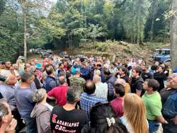 &Tau;&omicron; &mu;έ&lambda;&lambda;&omicron;&nu; &tau;&eta;&sigmaf; &kappa;&tau;&eta;&nu;&omicron;&tau;&rho;&omicron;&phi;ί&alpha;&sigmaf; &sigma;&tau;&eta; &Theta;&epsilon;&sigma;&sigma;&alpha;&lambda;ί&alpha;, &alpha;&nu;&tau;&iota;&kappa;&epsilon;ί&mu;&epsilon;&nu;&omicron; &epsilon;&upsilon;&rho;&epsilon;ί&alpha;&sigmaf; &sigma;ύ&sigma;&kappa;&epsilon;&psi;&eta;&sigmaf; &Alpha;&upsilon;&gamma;&epsilon;&nu;ά&kappa;&eta; &sigma;&tau;&eta; &Lambda;ά&rho;&iota;&sigma;&alpha;