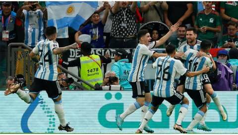 &Mu;&omicron;&upsilon;&nu;&tau;&iota;ά&lambda; 2022: &Omicron;&iota; &mu;ά&chi;&epsilon;&sigmaf; &gamma;&iota;&alpha; &tau;&alpha; &tau;&rho;ί&alpha; &epsilon;&pi;ό&mu;&epsilon;&nu;&alpha; &laquo;&epsilon;&iota;&sigma;&iota;&tau;ή&rho;&iota;&alpha;&raquo; &pi;&omicron;&upsilon; &omicron;&delta;&eta;&gamma;&omicron;ύ&nu; &sigma;&tau;&omicron;&upsilon;&sigmaf; &laquo;16&raquo;