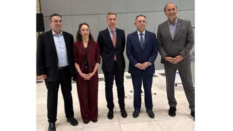 &Eta; &Pi;&epsilon;&rho;&iota;&phi;έ&rho;&epsilon;&iota;&alpha; &Kappa;&epsilon;&nu;&tau;&rho;&iota;&kappa;ή&sigmaf; &Mu;&alpha;&kappa;&epsilon;&delta;&omicron;&nu;ί&alpha;&sigmaf; &sigma;&tau;&eta; &delta;&iota;&epsilon;&theta;&nu;ή έ&kappa;&theta;&epsilon;&sigma;&eta; Fruit Logistica