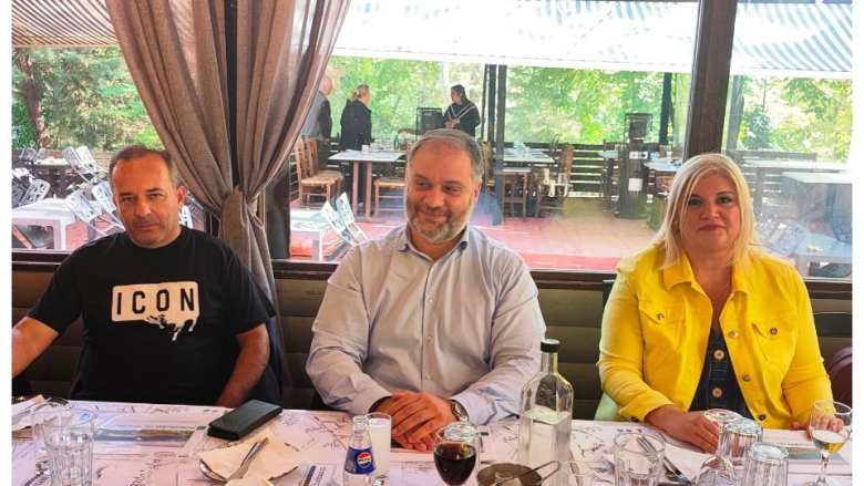&Tau;&omicron; &pi;&rho;ό&gamma;&rho;&alpha;&mu;&mu;&alpha; &kappa;&alpha;&iota; &omicron; &alpha;&nu;&alpha;&pi;&tau;&upsilon;&xi;&iota;&alpha;&kappa;ό&sigmaf; &sigma;&chi;&epsilon;&delta;&iota;&alpha;&sigma;&mu;ό&sigmaf; &tau;&omicron;&upsilon; &Delta;ή&mu;&omicron;&upsilon; &Nu;ά&omicron;&upsilon;&sigma;&alpha;&sigmaf; &pi;&alpha;&rho;&omicron;&upsilon;&sigma;&iota;ά&sigma;&tau;&eta;&kappa;&alpha;&nu; &alpha;&pi;ό &tau;&omicron;&nu; &Delta;ή&mu;&alpha;&rho;&chi;&omicron; &Nu;ί&kappa;&omicron; &Kappa;&omicron;&upsilon;&tau;&sigma;&omicron;&gamma;&iota;ά&nu;&nu;&eta; &sigma;&epsilon; &sigma;&upsilon;&nu;ά&nu;&tau;&eta;&sigma;&eta; &mu;&epsilon; &epsilon;&kappa;&pi;&rho;&omicron;&sigma;ώ&pi;&omicron;&upsilon;&sigmaf; &tau;&omega;&nu; &Mu;&Mu;&Epsilon; &tau;&eta;&sigmaf; &Eta;&mu;&alpha;&theta;ί&alpha;&sigmaf;