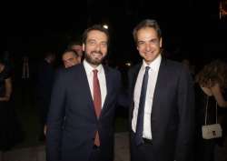 &Epsilon;&theta;&nu;&iota;&kappa;ά &upsilon;&pi;&epsilon;&rho;ή&phi;&alpha;&nu;&omicron;&iota; &kappa;&alpha;&iota; &epsilon;&theta;&nu;&iota;&kappa;ά &alpha;&nu;&epsilon;&xi;ά&rho;&tau;&eta;&tau;&omicron;&iota; &alpha;&phi;ή&nu;&omicron;&upsilon;&mu;&epsilon; &pi;ί&sigma;&omega; &mu;&alpha;&sigmaf; &tau;&alpha; &Mu;&nu;&eta;&mu;ό&nu;&iota;&alpha;