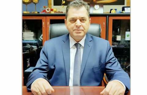 &Omicron; &Kappa;ώ&sigma;&tau;&alpha;&sigmaf; &Kappa;&alpha;&lambda;&alpha;ϊ&tau;&zeta;ί&delta;&eta;&sigmaf; &sigma;&upsilon;&gamma;&chi;&alpha;ί&rho;&epsilon;&iota; &tau;&eta;&nu; &Alpha;&Nu;&Eta;&Mu;&Alpha;  &gamma;&iota;&alpha; &tau;&eta;&nu; &pi;&rho;&omega;&tau;&iota;ά &sigma;&tau;&omicron; &pi;&rho;ό&gamma;&rho;&alpha;&mu;&mu;&alpha; LEADER