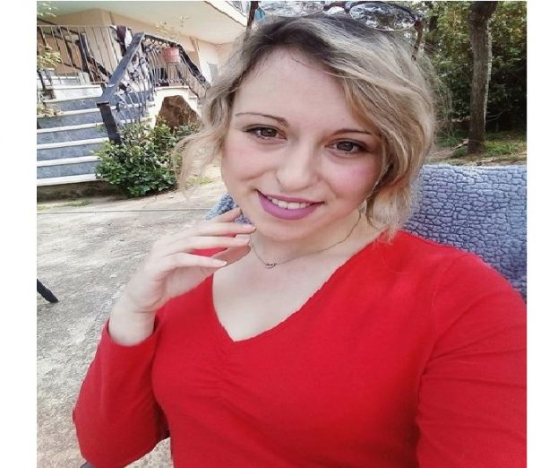 &Epsilon;&iota;&rho;ή&nu;&eta; &Mu;&alpha;&upsilon;&rho;ί&delta;&omicron;&upsilon;: &Sigma;&tau;&omicron;&nu; &pi;&rho;&omega;&tau;&omicron;&gamma;&epsilon;&nu;ή &tau;&omicron;&mu;έ&alpha; &delta;&epsilon;&nu; &epsilon;ί&nu;&alpha;&iota; &sigma;&tau;&rho;&alpha;&beta;ό&sigmaf; &omicron; &gamma;&iota;&alpha;&lambda;ό&sigmaf;, &sigma;&tau;&rho;&alpha;&beta;ά &alpha;&rho;&mu;&epsilon;&nu;ί&zeta;&omicron;&upsilon;&mu;&epsilon;...