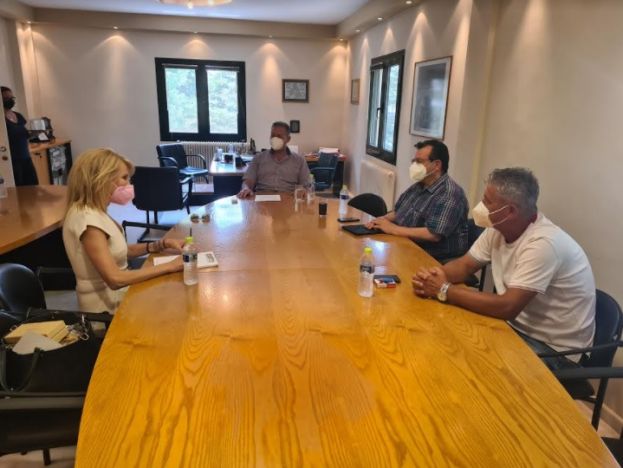 &Sigma;&upsilon;&nu;ά&nu;&tau;&eta;&sigma;&eta; &Tau;&zeta;ά&kappa;&rho;&eta; &mu;&epsilon; &Delta;&Omicron; &Pi;&upsilon;&rho;&eta;&nu;ό&kappa;&alpha;&rho;&pi;&omega;&nu; - &Pi;&rho;&omicron;&sigmaf; &Epsilon;&Kappa;&Epsilon;: &Nu;&alpha; &alpha;&nu;&alpha;&kappa;&omicron;&iota;&nu;&omega;&theta;&epsilon;ί ά&mu;&epsilon;&sigma;&alpha; &sigma;&eta;&mu;&alpha;&nu;&tau;&iota;&kappa;ά &alpha;&upsilon;&xi;&eta;&mu;έ&nu;&eta; &tau;&iota;&mu;ή &sigma;&tau;&omicron; &sigma;&upsilon;&mu;&pi;ύ&rho;&eta;&nu;&omicron; &rho;&omicron;&delta;ά&kappa;&iota;&nu;&omicron;