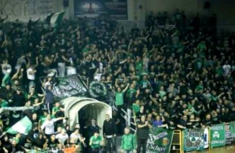 &Tau;&omicron;...COMPUTER &pi;&omicron;&upsilon;... &laquo;&beta;&gamma;ά&zeta;&epsilon;&iota;&raquo; &tau;&omicron;&upsilon;&sigmaf; &pi;&rho;&omega;&tau;&alpha;&theta;&lambda;&eta;&tau;έ&sigmaf;