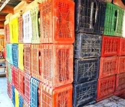 &Pi;&omega;&lambda;&omicron;ύ&nu;&tau;&alpha;&iota; &kappa;&lambda;&omicron;ύ&beta;&epsilon;&sigmaf;