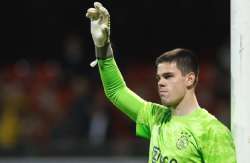 &Pi;ή&rho;&epsilon; &epsilon;&xi;&iota;&tau;ή&rho;&iota;&omicron; &omicron; &Kappa;&omicron;&tau;ά&rho;&sigma;&kappa;&iota;