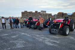 &Tau;&rho;ί&alpha; &Nu;έ&alpha; Massey Ferguson 3GE.75 &gamma;&iota;&alpha; &tau;&omicron;&nu; &Alpha;&Sigma; &Epsilon;&pi;&iota;&sigma;&kappa;&omicron;&pi;ή&sigmaf;