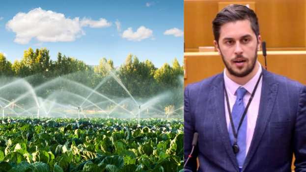 &Eta; &iota;&delta;&iota;&omega;&tau;&iota;&kappa;&omicron;&pi;&omicron;ί&eta;&sigma;&eta; &tau;&eta;&sigmaf; &alpha;&gamma;&rho;&omicron;&tau;&iota;&kappa;ή&sigmaf; ά&rho;&delta;&epsilon;&upsilon;&sigma;&eta;&sigmaf; &pi;&rho;&omicron; &tau;&omega;&nu; &pi;&upsilon;&lambda;ώ&nu; &alpha;&pi;ό &tau;&eta;&nu; &epsilon;&lambda;&lambda;&eta;&nu;&iota;&kappa;ή &kappa;&upsilon;&beta;έ&rho;&nu;&eta;&sigma;&eta;