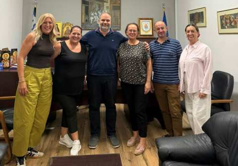 &Sigma;&tau;ή&rho;&iota;&xi;&eta; &tau;&omicron;&upsilon; &Delta;ή&mu;&omicron;&upsilon; &Nu;ά&omicron;&upsilon;&sigma;&alpha;&sigmaf; &sigma;&tau;&omicron; &Delta;&iota;&epsilon;&theta;&nu;έ&sigmaf; &Phi;&omicron;&lambda;&kappa;&lambda;&omicron;&rho;&iota;&kappa;ό &Phi;&epsilon;&sigma;&tau;&iota;&beta;ά&lambda; CIOFF &laquo;&Pi;&upsilon;&rho;&sigma;ό&sigmaf;&raquo;