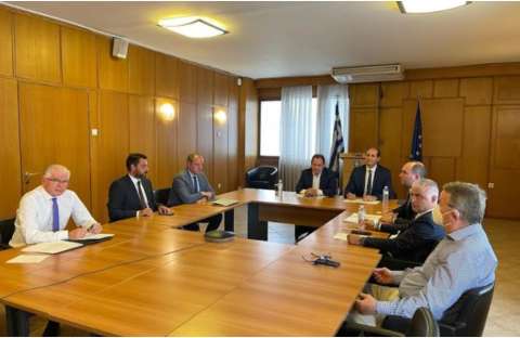 Ά&nu;&epsilon;&upsilon; &omicron;&upsilon;&sigma;&iota;&alpha;&sigma;&tau;&iota;&kappa;ώ&nu; &lambda;ύ&sigma;&epsilon;&omega;&nu; &eta; &sigma;ύ&sigma;&kappa;&epsilon;&psi;&eta; &gamma;&iota;&alpha; &tau;&omicron; &rho;&omicron;&delta;ά&kappa;&iota;&nu;&omicron; &sigma;&tau;&omicron; &Upsilon;&Pi;&Alpha;&Alpha;&Tau;