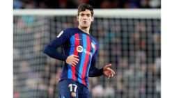 &Omicron; &pi;&alpha;ί&kappa;&tau;&eta;&sigmaf; &pi;&omicron;&upsilon; έ&mu;&epsilon;&iota;&nu;&epsilon; &epsilon;&lambda;&epsilon;ύ&theta;&epsilon;&rho;&omicron;&sigmaf; &alpha;&pi;ό &tau;&eta;&nu; &Mu;&pi;&alpha;&rho;&tau;&sigma;&epsilon;&lambda;ό&nu;&alpha; &kappa;&alpha;&iota; &pi;&rho;&omicron;&tau;ά&theta;&eta;&kappa;&epsilon; &sigma;&tau;&omicron;&nu; &Pi;&alpha;&nu;&alpha;&theta;&eta;&nu;&alpha;ϊ&kappa;ό