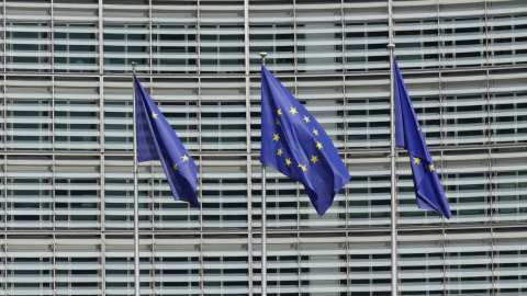 &Epsilon;&kappa;&tau;&omicron;&pi;&iota;&sigma;&mu;έ&nu;&omicron;&iota; &Omicron;&upsilon;&kappa;&rho;&alpha;&nu;&omicron;ί: &Omicron;&iota; &pi;&epsilon;&rho;&iota;&phi;έ&rho;&epsilon;&iota;&epsilon;&sigmaf; &kappa;&alpha;&iota; &omicron;&iota; &pi;ό&lambda;&epsilon;&iota;&sigmaf; &tau;&eta;&sigmaf; &Epsilon;&Epsilon; &zeta;&eta;&tau;&omicron;ύ&nu; έ&nu;&alpha; &alpha;&sigma;&phi;&alpha;&lambda;έ&sigmaf; &mu;έ&lambda;&lambda;&omicron;&nu;