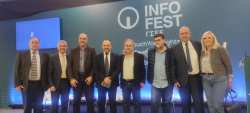 &Omicron;&lambda;&omicron;&kappa;&lambda;ή&rho;&omega;&sigma;&eta; &Epsilon;&kappa;&delta;ή&lambda;&omega;&sigma;&eta;&sigmaf; &laquo;&Delta;&iota;&kappa;&alpha;ί&omega;&mu;&alpha; &sigma;&tau;&eta; &Sigma;&tau;έ&gamma;&alpha;&sigma;&eta;: Ώ&rho;&alpha; &gamma;&iota;&alpha; &Pi;&rho;&omicron;&sigma;&tau;&alpha;&sigma;ί&alpha; &kappa;&alpha;&iota; &Pi;&rho;&alpha;&gamma;&mu;&alpha;&tau;&iota;&kappa;έ&sigmaf; &Lambda;ύ&sigma;&epsilon;&iota;&sigmaf;&raquo;