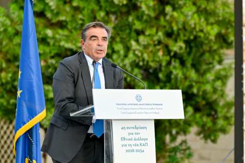 &Mu;. &Sigma;&chi;&omicron;&iota;&nu;ά&sigmaf; &gamma;&iota;&alpha; &epsilon;&pi;&iota;&zeta;&omega;&omicron;&tau;ί&epsilon;&sigmaf; : &laquo;Ό&sigma;&omicron; &eta; &kappa;&rho;ί&sigma;&eta; &sigma;&upsilon;&nu;&epsilon;&chi;ί&zeta;&epsilon;&tau;&alpha;&iota;, &eta; &sigma;&tau;ή&rho;&iota;&xi;&eta; &sigma;&upsilon;&nu;&epsilon;&chi;ί&zeta;&epsilon;&tau;&alpha;&iota; &ndash; Ό&tau;&alpha;&nu; έ&rho;&theta;&epsilon;&iota; &eta; &sigma;&tau;&iota;&gamma;&mu;ή &tau;&eta;&sigmaf; &alpha;&nu;&alpha;&sigma;ύ&sigma;&tau;&alpha;&sigma;&eta;&sigmaf;, &theta;&alpha; &epsilon;ί&mu;&alpha;&sigma;&tau;&epsilon; ή&delta;&eta; έ&tau;&omicron;&iota;&mu;&omicron;&iota;&raquo;