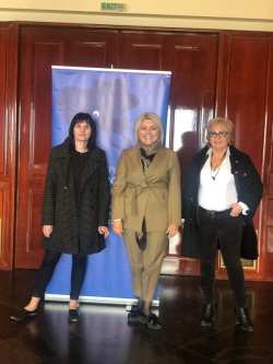 &Mu;&epsilon; &epsilon;&pi;&iota;&tau;&upsilon;&chi;ί&alpha; &pi;&rho;&alpha;&gamma;&mu;&alpha;&tau;&omicron;&pi;&omicron;&iota;ή&theta;&eta;&kappa;&epsilon; &eta; &eta;&mu;&epsilon;&rho;ί&delta;&alpha; &gamma;&iota;&alpha; &tau;&eta;&nu; &pi;&rho;ό&lambda;&eta;&psi;&eta; &tau;&omicron;&upsilon; &gamma;&upsilon;&nu;&alpha;&iota;&kappa;&omicron;&lambda;&omicron;&gamma;&iota;&kappa;&omicron;ύ &kappa;&alpha;&rho;&kappa;ί&nu;&omicron;&upsilon; &sigma;&epsilon; &gamma;&upsilon;&nu;&alpha;ί&kappa;&epsilon;&sigmaf; &mu;&epsilon; &alpha;&nu;&alpha;&pi;&eta;&rho;ί&alpha; &pi;&omicron;&upsilon; &delta;&iota;&omicron;&rho;&gamma;ά&nu;&omega;&sigma;&epsilon; &eta; &Pi;&Kappa;&Mu;