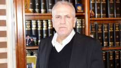 &Omicron; &Delta;ή&mu;&alpha;&rho;&chi;&omicron;&sigmaf; &Beta;έ&rho;&omicron;&iota;&alpha;&sigmaf; &gamma;&iota;&alpha; &tau;&eta;&nu; &alpha;&pi;ώ&lambda;&epsilon;&iota;&alpha; &tau;&omicron;&upsilon; &Pi;&rho;&omicron;έ&delta;&rho;&omicron;&upsilon; &tau;&omicron;&upsilon; &Delta;&iota;&kappa;&eta;&gamma;&omicron;&rho;&iota;&kappa;&omicron;ύ &Sigma;&upsilon;&lambda;&lambda;ό&gamma;&omicron;&upsilon;, &Phi;ώ&tau;&eta; &Kappa;&alpha;&rho;&alpha;&beta;&alpha;&sigma;ί&lambda;&eta;