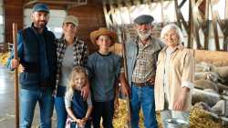 &Pi;&epsilon;&rho;&iota;&sigma;&sigma;ό&tau;&epsilon;&rho;&alpha; &alpha;&pi;ό &tau;&alpha; 9,1 &epsilon;&kappa;&alpha;&tau;&omicron;&mu;&mu;ύ&rho;&iota;&alpha; &alpha;&gamma;&rho;&omicron;&kappa;&tau;ή&mu;&alpha;&tau;&alpha; &sigma;&tau;&eta;&nu; &Epsilon;&Epsilon; &epsilon;ί&nu;&alpha;&iota; &omicron;&iota;&kappa;&omicron;&gamma;&epsilon;&nu;&epsilon;&iota;&alpha;&kappa;ά