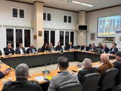 &Iota;&delta;&iota;&alpha;ί&tau;&epsilon;&rho;&alpha; &epsilon;&pi;&iota;&tau;&upsilon;&chi;ή&sigmaf; &eta; &alpha;&nu;&omicron;&iota;&chi;&tau;ή &kappa;&omicron;&iota;&nu;ή &sigma;&upsilon;&nu;&epsilon;&delta;&rho;ί&alpha;&sigma;&eta; &Delta;&Sigma; &Sigma;&Epsilon;&Beta;&Epsilon;/&Delta;&Epsilon;&Theta;-HELEXPO &sigma;&tau;&eta; &Nu;ά&omicron;&upsilon;&sigma;&alpha;