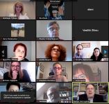 &Epsilon;&kappa;&delta;ή&lambda;&omega;&sigma;&eta; &tau;&eta;&sigmaf; &Epsilon;&pi;&iota;&tau;&rho;&omicron;&pi;ή&sigmaf; "&Mu;ί&alpha; &Epsilon;&lambda;&lambda;ά&delta;&alpha;" "&Pi;&rho;&omicron;&sigmaf; έ&nu;&alpha; &Psi;&eta;&phi;&iota;&alpha;&kappa;ό &Epsilon;&lambda;&lambda;&eta;&nu;&iota;&kappa;ό &Delta;ί&gamma;&lambda;&omega;&sigma;&sigma;&omicron; &Sigma;&chi;&omicron;&lambda;&epsilon;ί&omicron; &sigma;&tau;&eta; &Gamma;&epsilon;&rho;&mu;&alpha;&nu;ί&alpha;"