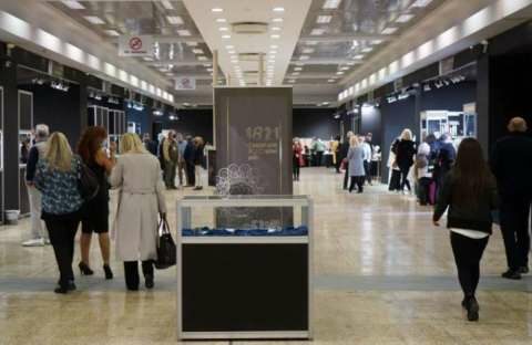 &Alpha;&upsilon;&xi;&eta;&mu;έ&nu;&eta; &epsilon;&pi;&iota;&sigma;&kappa;&epsilon;&psi;&iota;&mu;ό&tau;&eta;&tau;&alpha; &kappa;&alpha;&iota; &kappa;&iota;&nu;&eta;&tau;&iota;&kappa;ό&tau;&eta;&tau;&alpha; &sigma;&tau;&eta;&nu; 36&eta; KOSMIMA