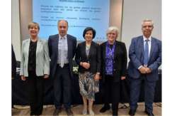 &Chi;&rho;. &Kappa;&alpha;&lambda;&omicron;&gamma;ή&rho;&omicron;&upsilon;: &laquo;&Delta;&iota;&alpha;&mu;&omicron;&rho;&phi;ώ&nu;&omicron;&upsilon;&mu;&epsilon; έ&nu;&alpha; &nu;έ&omicron; &pi;&alpha;&rho;&alpha;&gamma;&omega;&gamma;&iota;&kappa;ό &mu;&omicron;&nu;&tau;έ&lambda;&omicron; &tau;&omicron;&upsilon; &alpha;&gamma;&rho;&omicron;&tau;&iota;&kappa;&omicron;ύ &mu;&alpha;&sigmaf; &tau;&omicron;&mu;έ&alpha;&raquo;