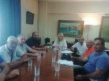 &Sigma;&upsilon;&nu;ά&nu;&tau;&eta;&sigma;&eta; &tau;&eta;&sigmaf; &Upsilon;&phi;&Alpha;&Alpha;&Tau;, &kappa;. &Phi;&omega;&tau;&epsilon;&iota;&nu;ή&sigmaf; &Alpha;&rho;&alpha;&mu;&pi;&alpha;&tau;&zeta;ή &mu;&epsilon; &epsilon;&kappa;&pi;&rho;&omicron;&sigma;ώ&pi;&omicron;&upsilon;&sigmaf; &tau;&omicron;&upsilon; &Pi;&alpha;&nu;&epsilon;&lambda;&lambda;ή&nu;&iota;&omicron;&upsilon; &Delta;&iota;&kappa;&tau;ύ&omicron;&upsilon; &Pi;&alpha;&rho;ά&kappa;&tau;&iota;&omega;&nu; &Alpha;&lambda;&iota;&epsilon;&upsilon;&tau;&iota;&kappa;ώ&nu; &Sigma;&upsilon;&lambda;&lambda;ό&gamma;&omega;&nu;