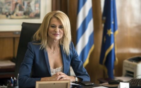 &Delta;&iota;&kappa;&alpha;ί&omega;&sigma;&eta; &tau;&eta;&sigmaf; &Theta;. &Tau;&zeta;ά&kappa;&rho;&eta; &gamma;&iota;&alpha; &tau;&eta; &chi;&omicron;&rho;ή&gamma;&eta;&sigma;&eta; &epsilon;&phi;ά&pi;&alpha;&xi; &omicron;&iota;&kappa;&omicron;&nu;&omicron;&mu;&iota;&kappa;ή&sigmaf; &epsilon;&nu;ί&sigma;&chi;&upsilon;&sigma;&eta;&sigmaf; &sigma;&tau;&omicron;&upsilon;&sigmaf; &epsilon;&pi;&iota;&sigma;&tau;ή&mu;&omicron;&nu;&epsilon;&sigmaf; - &epsilon;&lambda;&epsilon;ύ&theta;&epsilon;&rho;&omicron;&upsilon;&sigmaf; &epsilon;&pi;&alpha;&gamma;&gamma;&epsilon;&lambda;&mu;&alpha;&tau;ί&epsilon;&sigmaf;